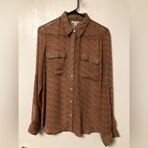 Long sleeve Old Navy fox print blouse.